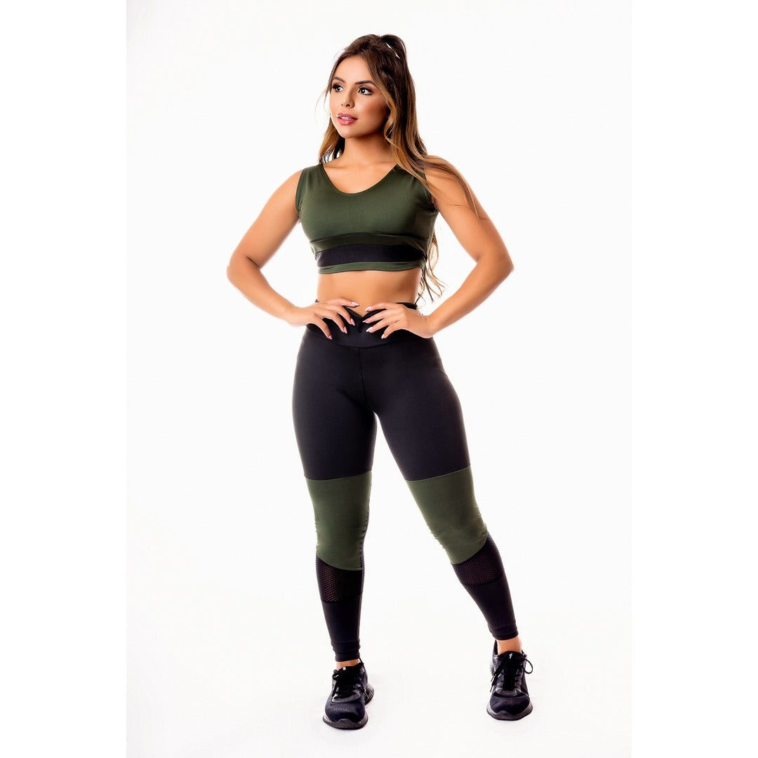 Conjunto Calça Legging Preta com Verde Militar Cintura Alta e Cropped Regata com Detalhes em Tela | REF: CSV7