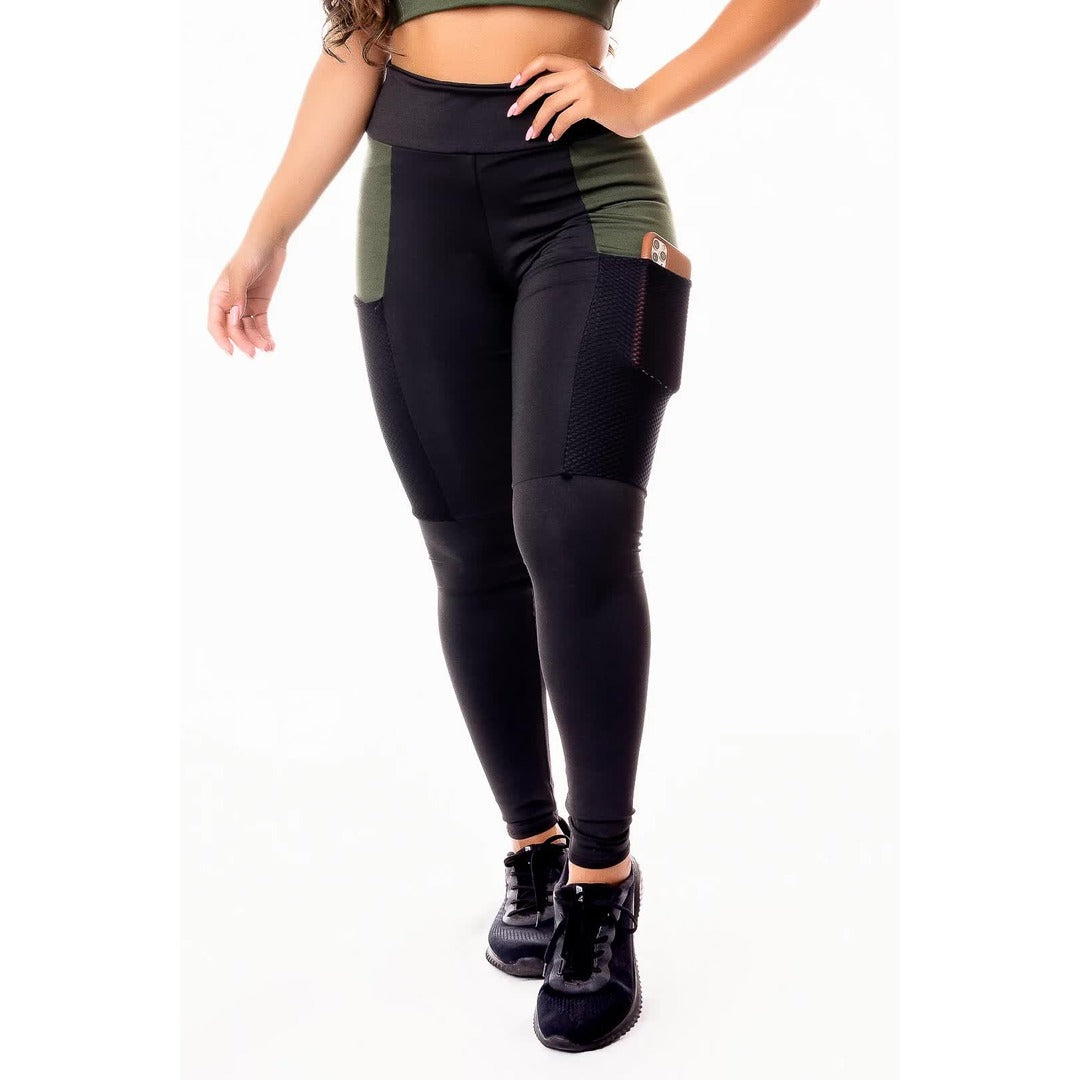 Calça Legging Preta com e Verde Militar Cintura Alta Detalhe em Tela Dry Fit | REF: SV20